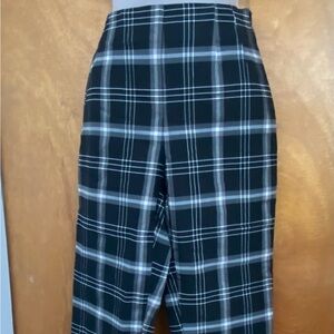 Black n white stripes pant